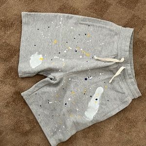 Mens Zara shorts with paint splatter embroidered